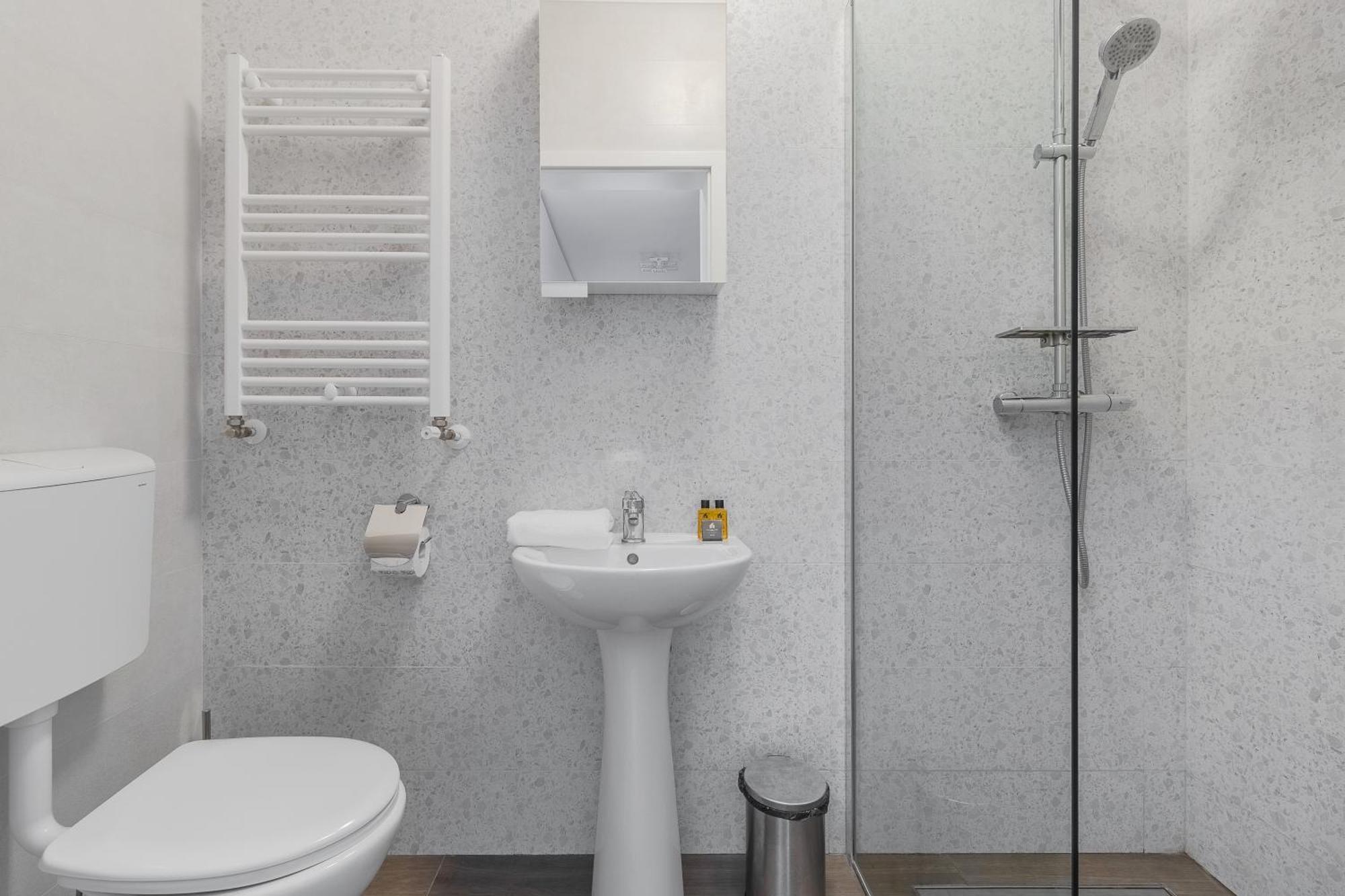 Pure Flat Apartamento Oradea Exterior foto